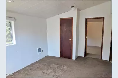 675 SE Keel Ave, Lincoln City, OR 97367 - Photo 4
