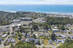 675 SE Keel Ave, Lincoln City, OR 97367 - Photo 8