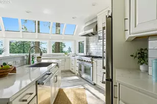 3046 SW Fairmount Blvd, Portland, OR 97239 - Photo 12