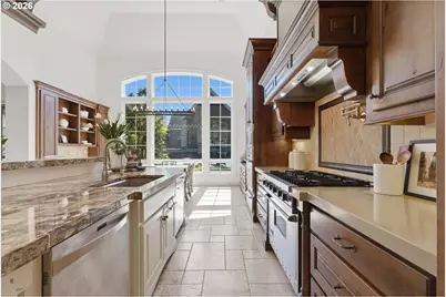 951 Atwater Rd, Lake Oswego, OR 97034 - Photo 16