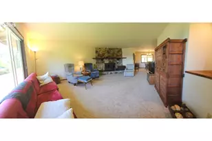 801 Colonial Rd, Roseburg, OR 97471 - Photo 24