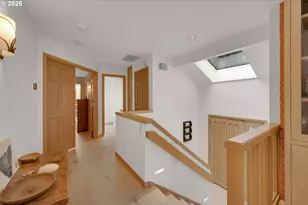 2590 Bowmont Dr, Eugene, OR 97405 - Photo 6