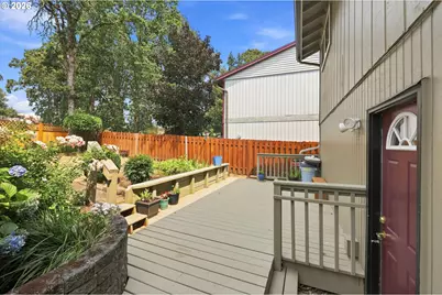 340 Patricia Dr, Gladstone, OR 97027 - Photo 32