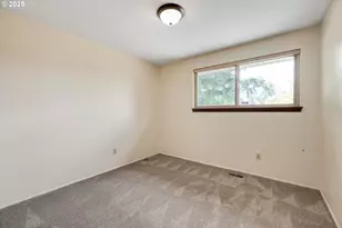 18027 SE Emi St, Damascus, OR 97089 - Photo 16