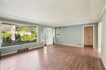 4036 NE 102nd Ave, Portland, OR 97220 - Photo 6