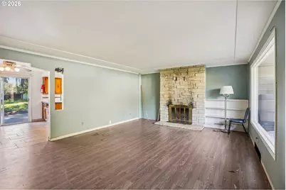 4036 NE 102nd Ave, Portland, OR 97220 - Photo 4