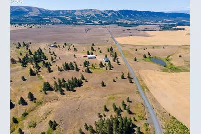180 Hartland Rd, Lyle, WA 98635 - Photo 4