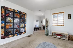 9907 SE Amherst St, Clackamas, OR 97015 - Photo 26