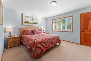 2104 NE 165th Dr, Portland, OR 97230 - Photo 26