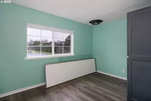 300 SE Goodnight Ave, Corvallis, OR 97333 - Photo 2