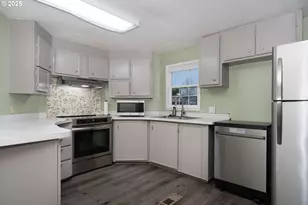 300 SE Goodnight Ave, Corvallis, OR 97333 - Photo 4