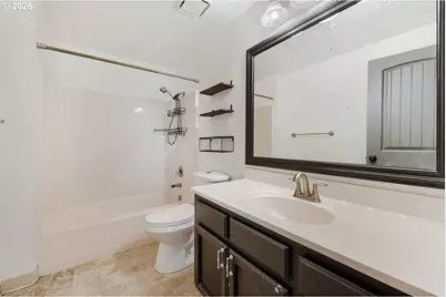 2040 NE 213th Ave, Fairview, OR 97024 - Photo 22