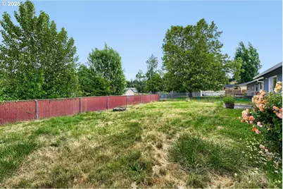 2040 NE 213th Ave, Fairview, OR 97024 - Photo 26