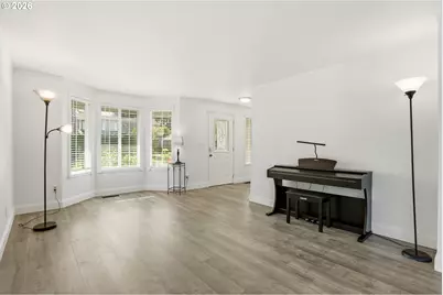 9705 NE 132nd Ave, Vancouver, WA 98682 - Photo 4