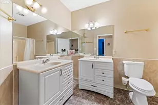 14234 NW Lakeshore Ct, Portland, OR 97229 - Photo 16
