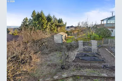 10180 SE Cresthill Rd, Happy Valley, OR 97086 - Photo 48