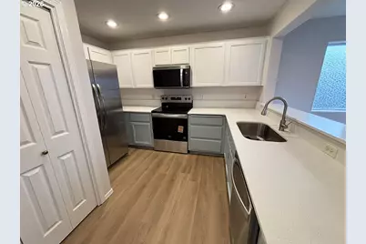 764 N 20th Pl, Cornelius, OR 97113 - Photo 6