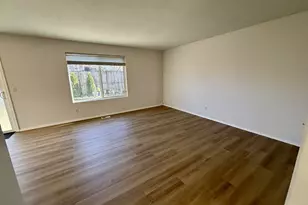 764 N 20th Pl, Cornelius, OR 97113 - Photo 4