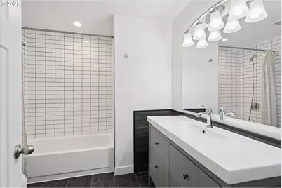 18800 SW Sandra Ln, Beaverton, OR 97003 - Photo 32