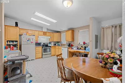 1675 NW 11th St, Hermiston, OR 97838 - Photo 28