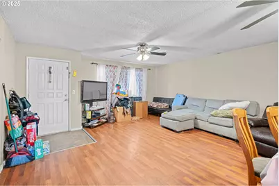 1675 NW 11th St, Hermiston, OR 97838 - Photo 10