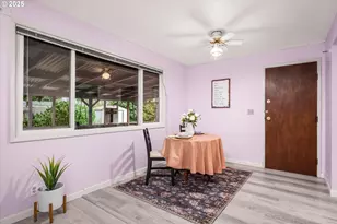 1147 S 34th Pl, Springfield, OR 97478 - Photo 10