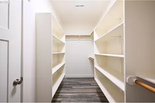 2010 Roosevelt Loop, North Bend, OR 97459 - Photo 14