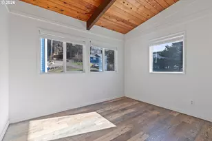 1931 NE 68th St, Lincoln City, OR 97367 - Photo 20