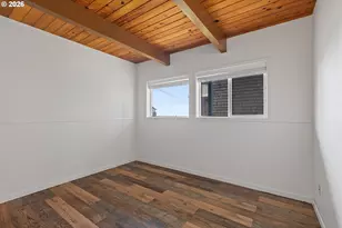 1931 NE 68th St, Lincoln City, OR 97367 - Photo 28