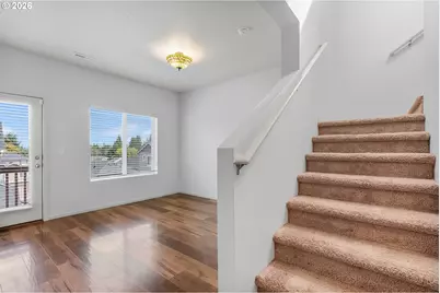 1318 NE 70th St, Vancouver, WA 98665 - Photo 8