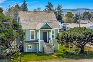 1103 Avenue F, Seaside, OR 97138 - Photo 1