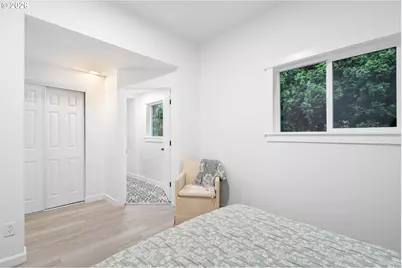 6023 N Amherst St, Portland, OR 97203 - Photo 26
