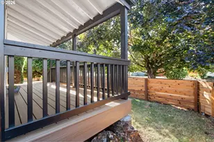 6023 N Amherst St, Portland, OR 97203 - Photo 6