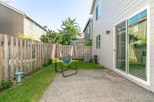 1652 SW Wright Pl, Troutdale, OR 97060 - Photo 32