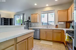 1652 SW Wright Pl, Troutdale, OR 97060 - Photo 18