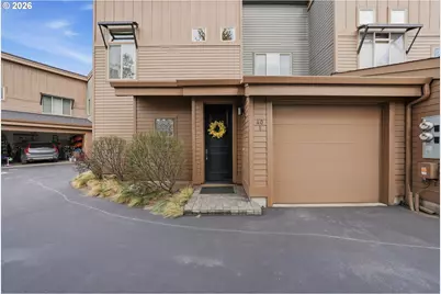 40 SW McKinley Ave, Bend, OR 97702 - Photo 2