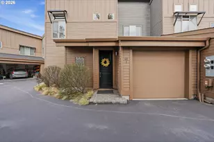 40 SW Mc Kinley Ave, Bend, OR 97702 - Photo 2