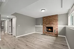 1205 NE 188th Pl, Portland, OR 97230 - Photo 16
