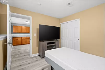 1205 NE 188th Pl, Portland, OR 97230 - Photo 22