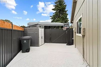 1205 NE 188th Pl, Portland, OR 97230 - Photo 28