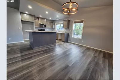 263 Addison Ave, Sutherlin, OR 97479 - Photo 10