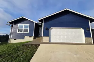 263 Addison Ave, Sutherlin, OR 97479 - Photo 1