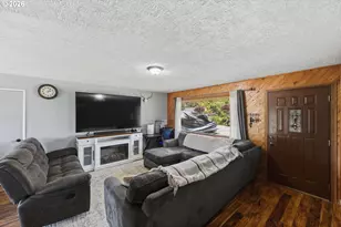 3854 Vista Dr, North Bend, OR 97459 - Photo 6