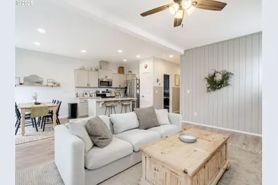 5010 Gemini Ave NE, Salem, OR 97305 - Photo 10