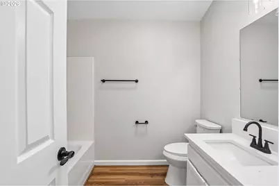 2578 NW 4th St, Gresham, OR 97030 - Photo 34