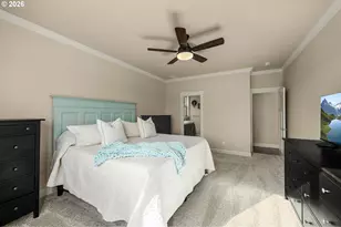 1054 Vista Oaks Dr, Forest Grove, OR 97116 - Photo 10
