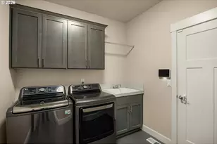 1054 Vista Oaks Dr, Forest Grove, OR 97116 - Photo 20