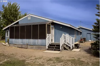 421 W Grant St, Burns, OR 97720 - Photo 28