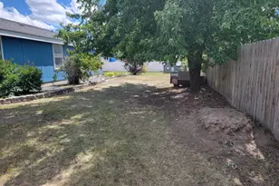 421 W Grant St, Burns, OR 97720 - Photo 26