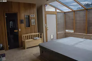 421 W Grant St, Burns, OR 97720 - Photo 14